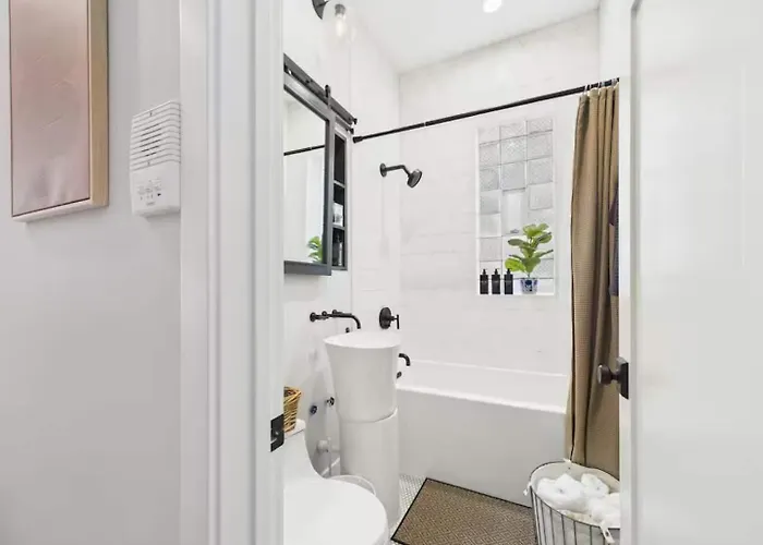 The Zen Duplex Two Private For Groups Appartement *
