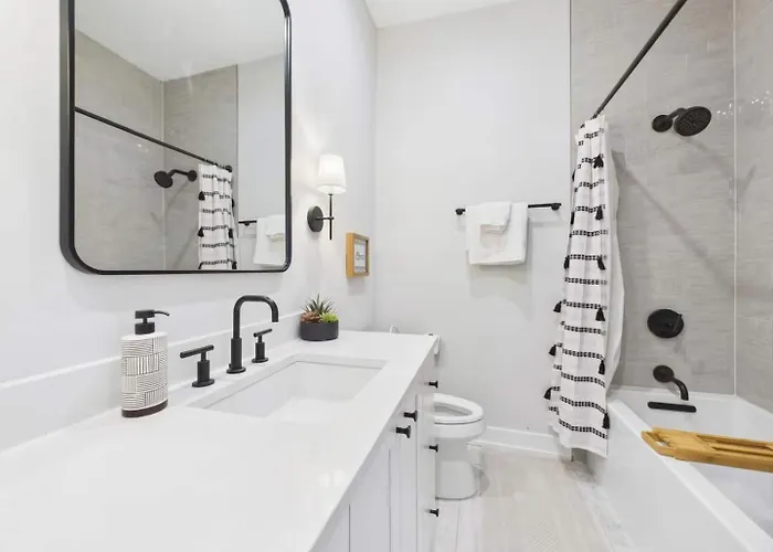 The Zen Duplex Two Private For Groups Chicago